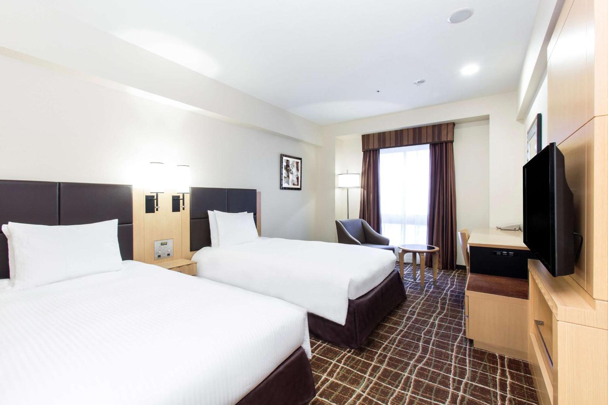 Doubletree By Hilton Naha Hotel Exterior photo